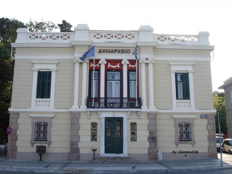 TOP